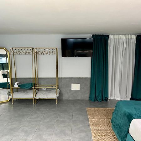A Un Passo Dal Castello Maschio Angioino Appartment Nápoles Exterior foto
